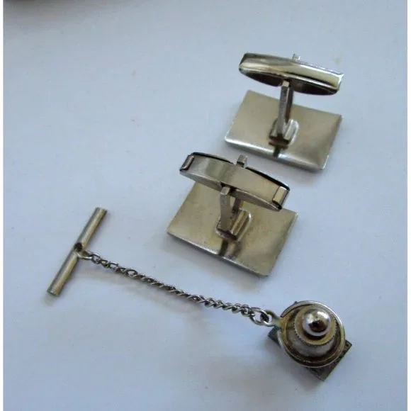 VTG Cufflinks and Tie Tack Boxed Hand Engraved "Century"  Silver Tone Set Canada - Picture 5 of 11